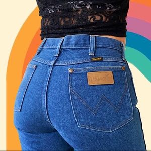 Vintage late 70s / 80s straight leg wranglers